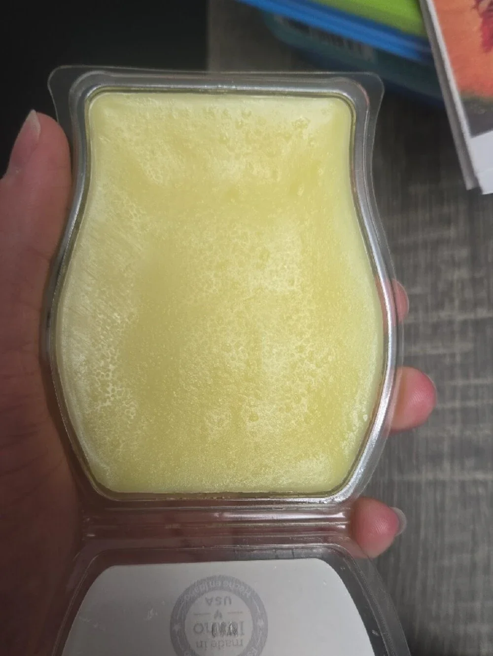 Scentsy Sun-Soaked Petals Wax Bar - Yellow